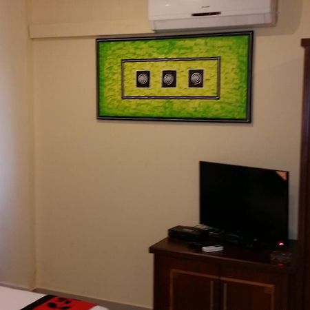 Talawatugoda Grand 7 Hotel Thalawathugoda חדר תמונה