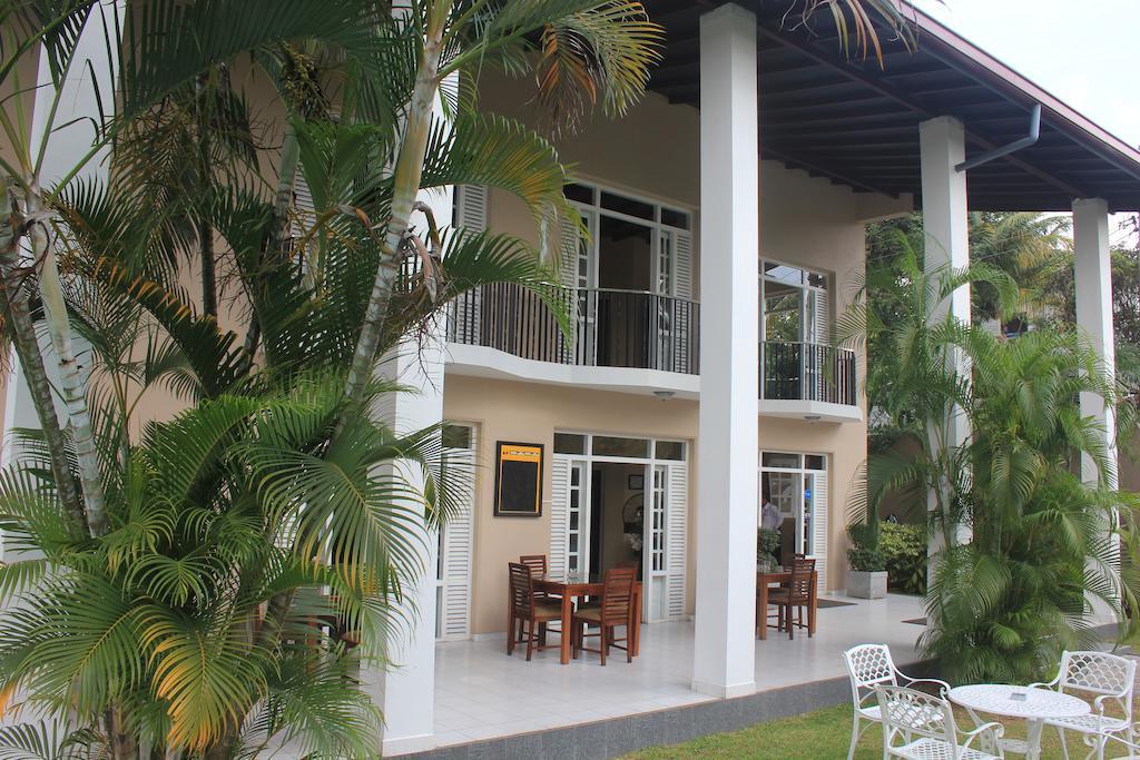 Talawatugoda Grand 7 Hotel Thalawathugoda מראה חיצוני תמונה