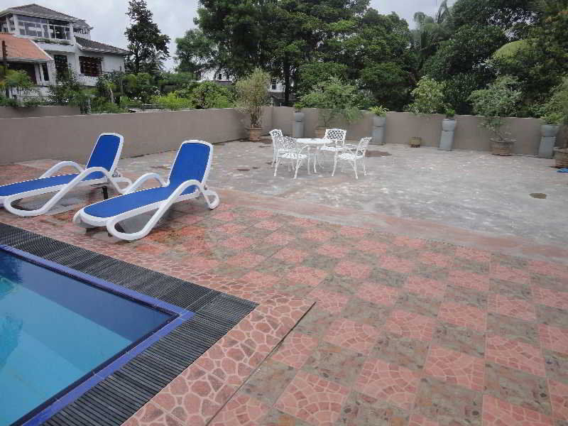 Talawatugoda Grand 7 Hotel Thalawathugoda מראה חיצוני תמונה